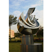 鳳凌霄漢(楊英風)
Phoenix Scales the Heavens / Yuyu Yang